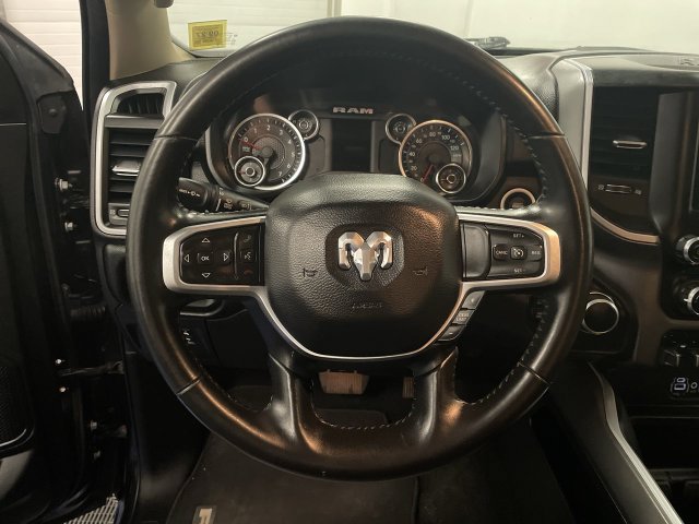 Used 2020 RAM 1500 Big Horn AWD/4WD image 14