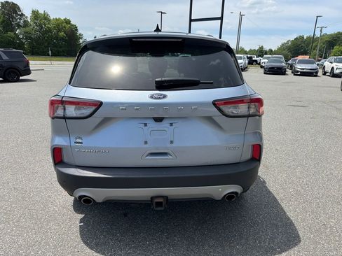 Used 2022 Ford Escape Titanium w/ Class II Trailer Tow Package AWD/4WD image 7