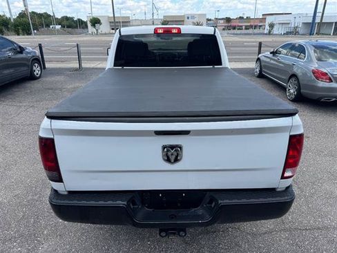 Used 2019 RAM 1500 Tradesman RWD image 4