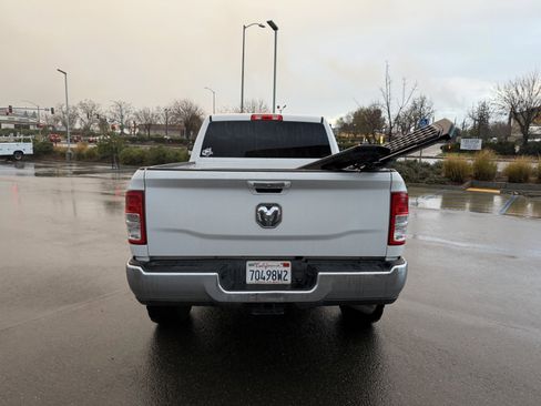 Used 2019 RAM 2500 Big Horn image 4