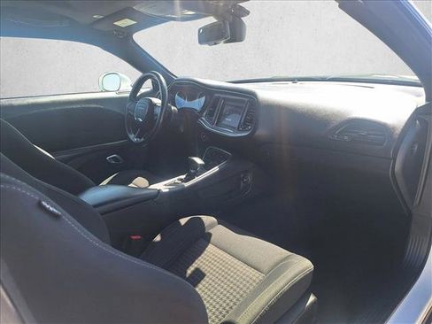 Used 2018 Dodge Challenger SXT RWD image 16