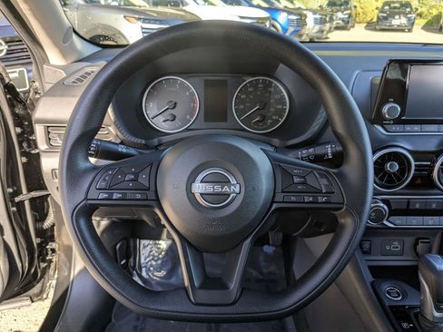 New 2025 Nissan Sentra S image 15