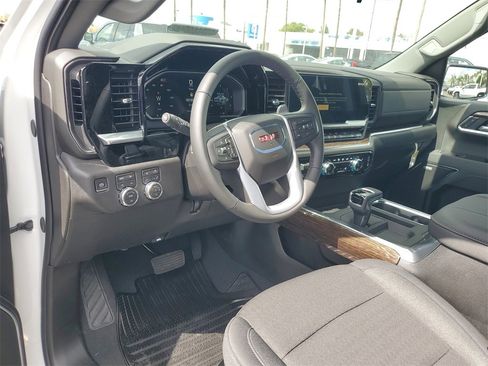 New 2026 GMC Sierra 1500 Elevation w/ Preferred Package image 10