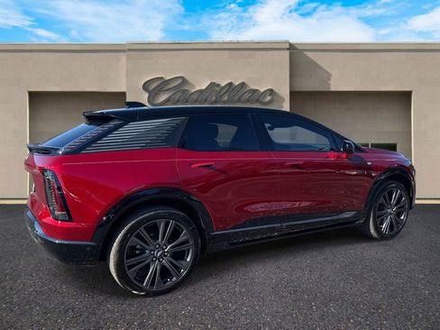 New 2026 Cadillac Optiq Sport 2 image 3