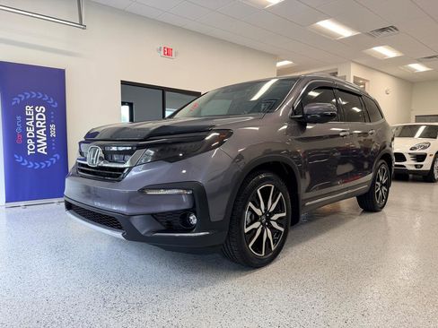 Used 2021 Honda Pilot Touring image 4
