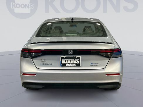 Used 2024 Honda Accord Sport image 5
