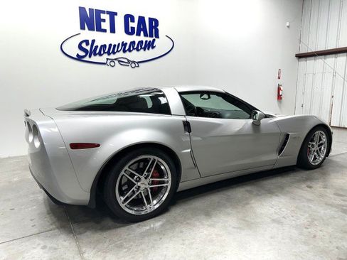 Used 2008 Chevrolet Corvette Z06 w/ Preferred Equipment Group RWD image 16