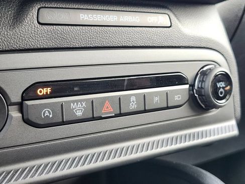 Certified 2025 Ford Bronco Sport Outer Banks w/ Outer Banks Tech Package+ AWD/4WD image 25
