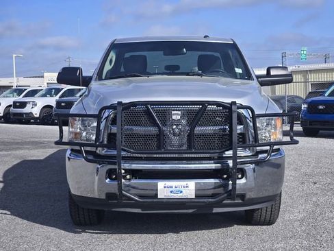 Used 2015 RAM 3500 Tradesman w/ Chrome Appearance Group image 2