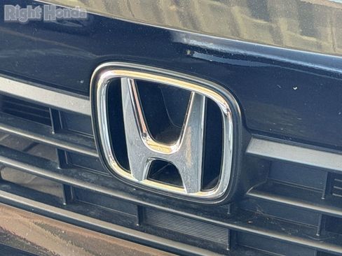 Used 2023 Honda Civic EX image 8