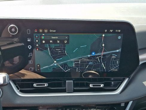 Used 2026 Chevrolet Equinox LT FWD image 16