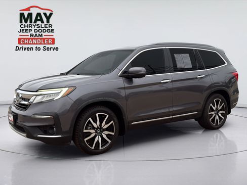 Used 2019 Honda Pilot Touring image 3