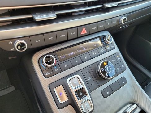 New 2025 Hyundai Palisade XRT image 18