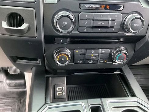 Used 2018 Ford F150 XL w/ Equipment Group 101A Mid image 17