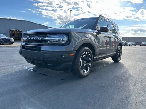 Used 2021 Ford Bronco Sport Outer Banks image 3