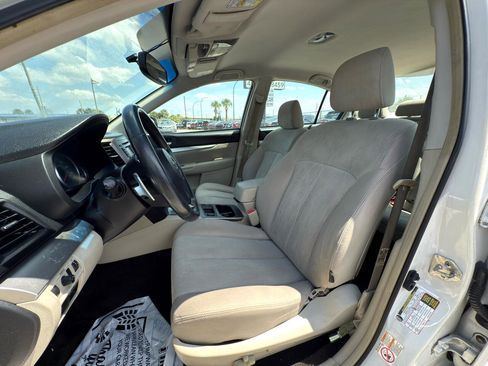 Used 2014 Subaru Legacy 2.5i Premium image 13