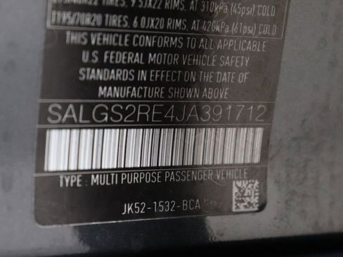 Used 2018 Land Rover Range Rover Supercharged image 32