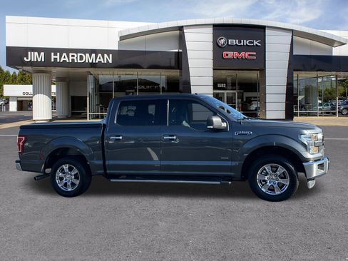 Used 2017 Ford F150 XLT w/ Equipment Group 302A Luxury image 8