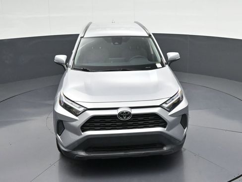 Used 2022 Toyota RAV4 XLE FWD image 26