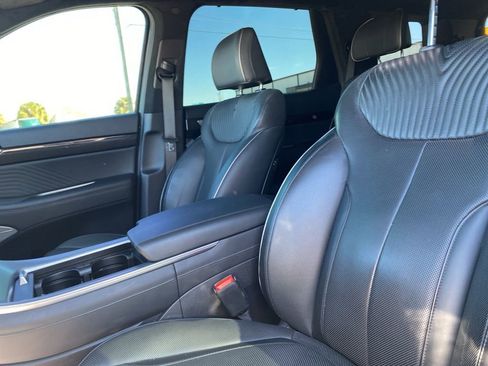 Used 2024 Hyundai Palisade Calligraphy image 9