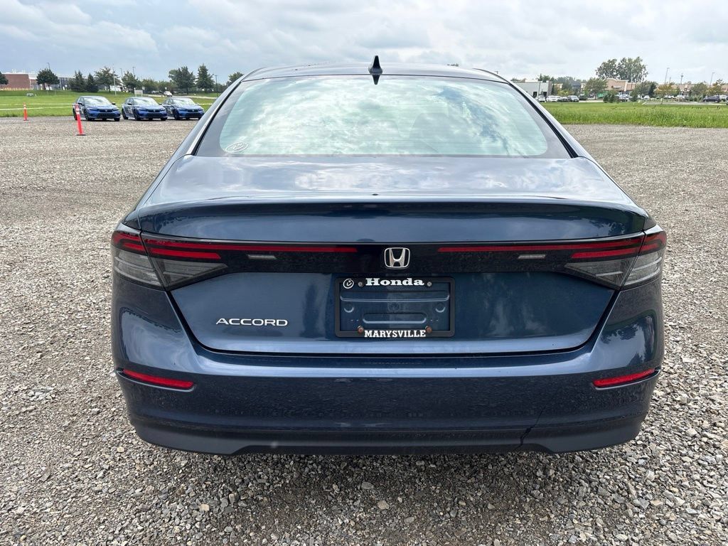 Used 2023 Honda Accord EX image 10