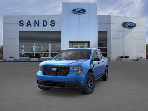 New 2026 Ford Maverick XLT w/ XLT Luxury Package AWD/4WD image 2