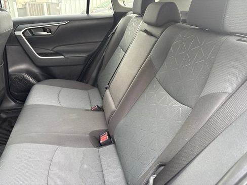 Used 2025 Toyota RAV4 XLE w/ Convenience Package FWD image 13
