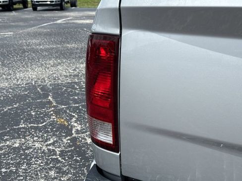 Used 2013 RAM 1500 Express RWD image 18