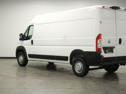 New 2025 RAM ProMaster 2500 w/ Power Group image 6