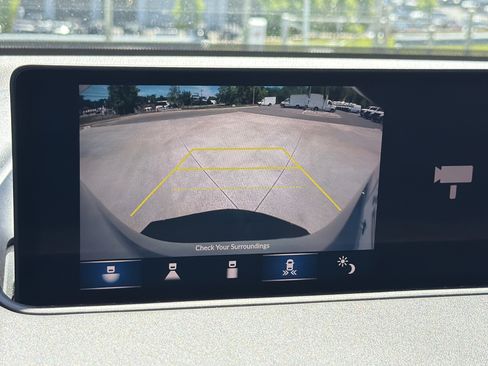 Certified 2023 Acura MDX FWD w/ Technology Package image 25