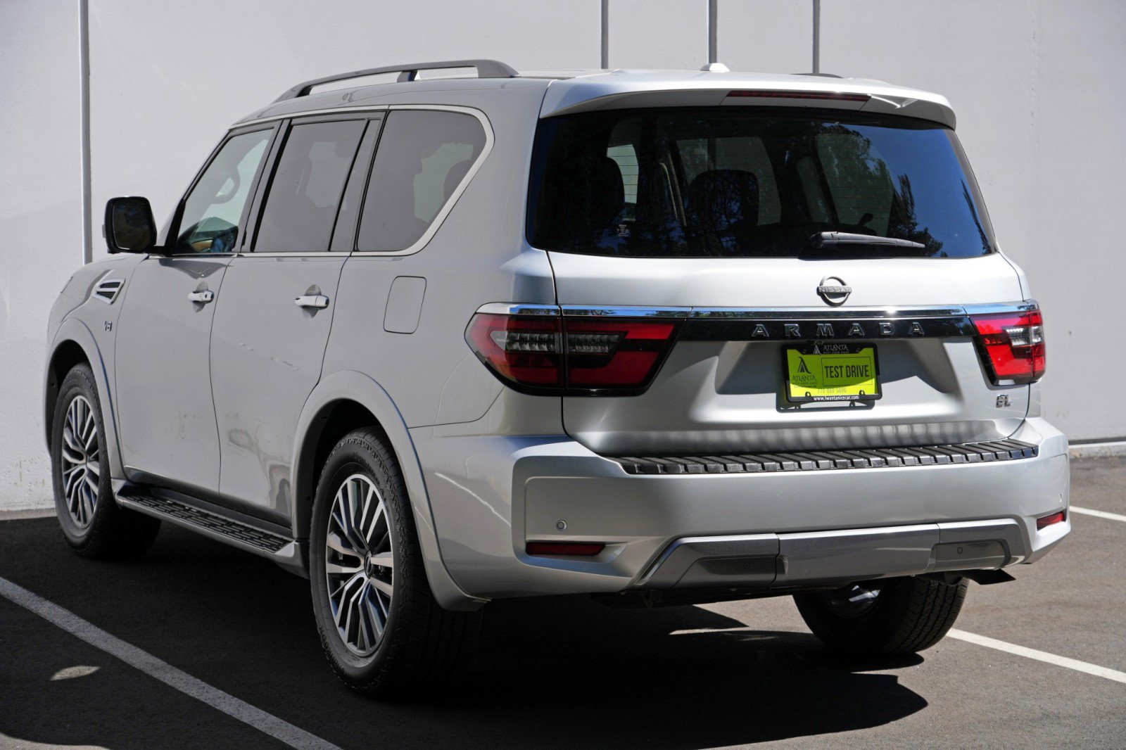 Used 2021 Nissan Armada SL w/ Captain's Chairs Package AWD/4WD image 53