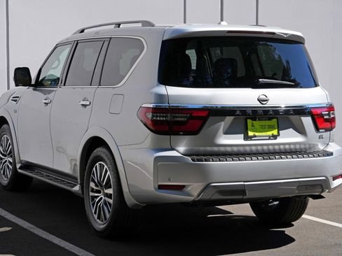 Used 2021 Nissan Armada SL w/ Captain's Chairs Package AWD/4WD image 53
