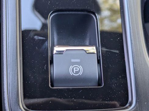 New 2026 Subaru Outback Touring XT image 27