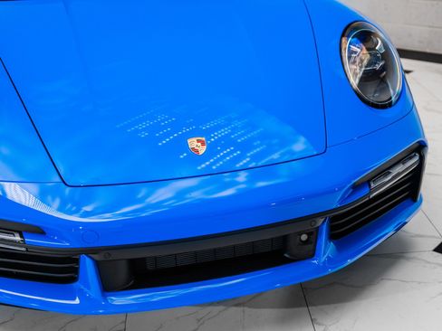 Used 2022 Porsche 911 Turbo S image 10