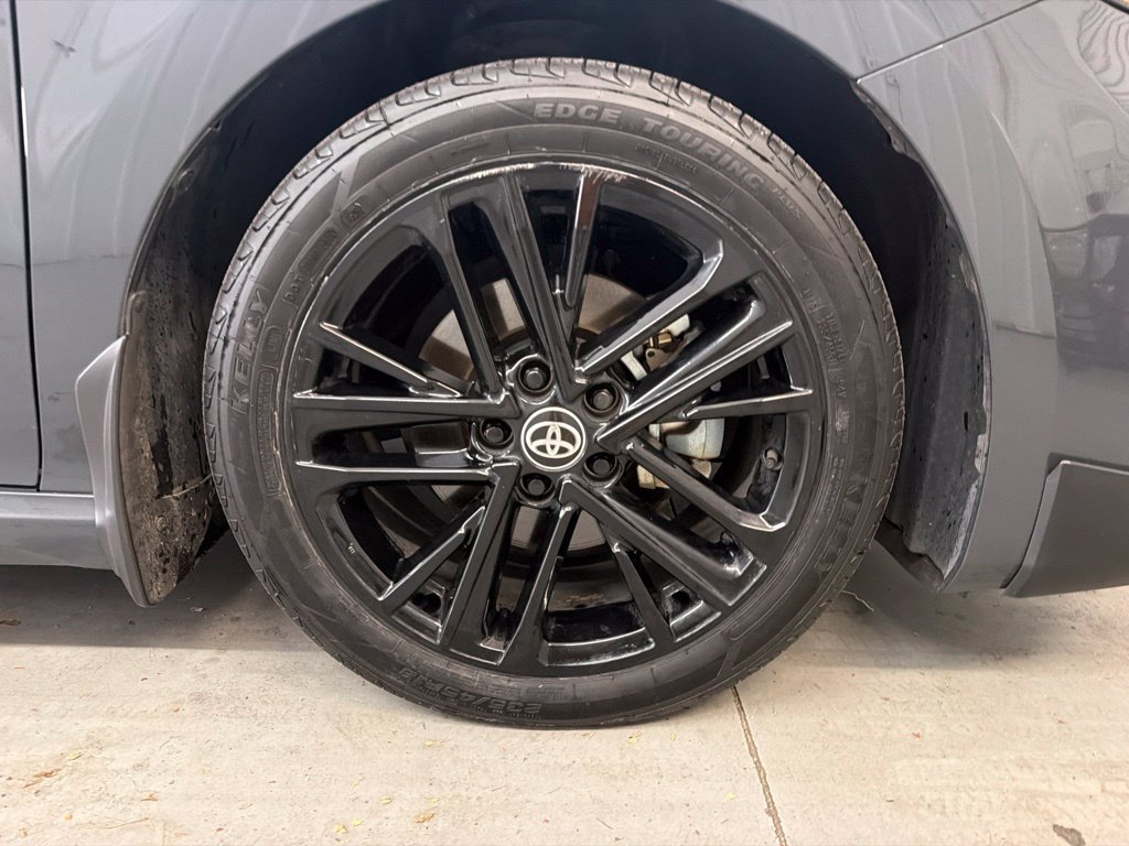 Used 2026 Toyota Camry SE FWD image 11