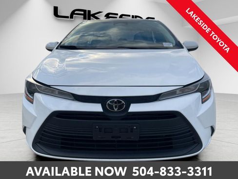 Used 2024 Toyota Corolla LE image 9
