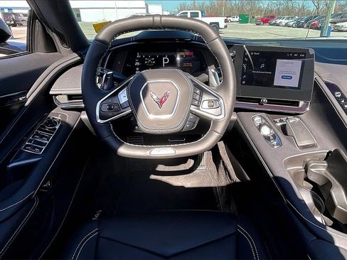 Used 2025 Chevrolet Corvette Z06 w/ Stealth Interior Trim Package image 5