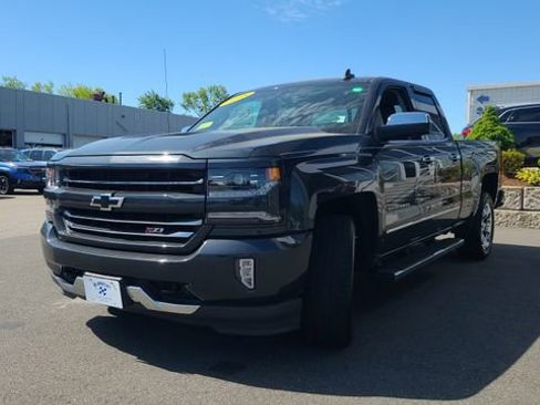 Used 2018 Chevrolet Silverado 1500 LTZ Z71 AWD/4WD image 3