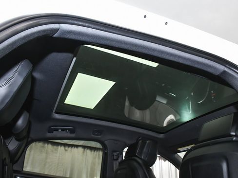 Used 2022 Porsche Cayenne Coupe image 56