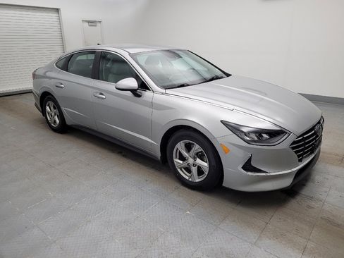 Used 2020 Hyundai Sonata SE w/ Cargo Package image 11