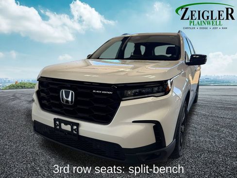 Used 2023 Honda Pilot Elite image 9