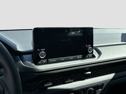 New 2025 Honda Accord SE image 10