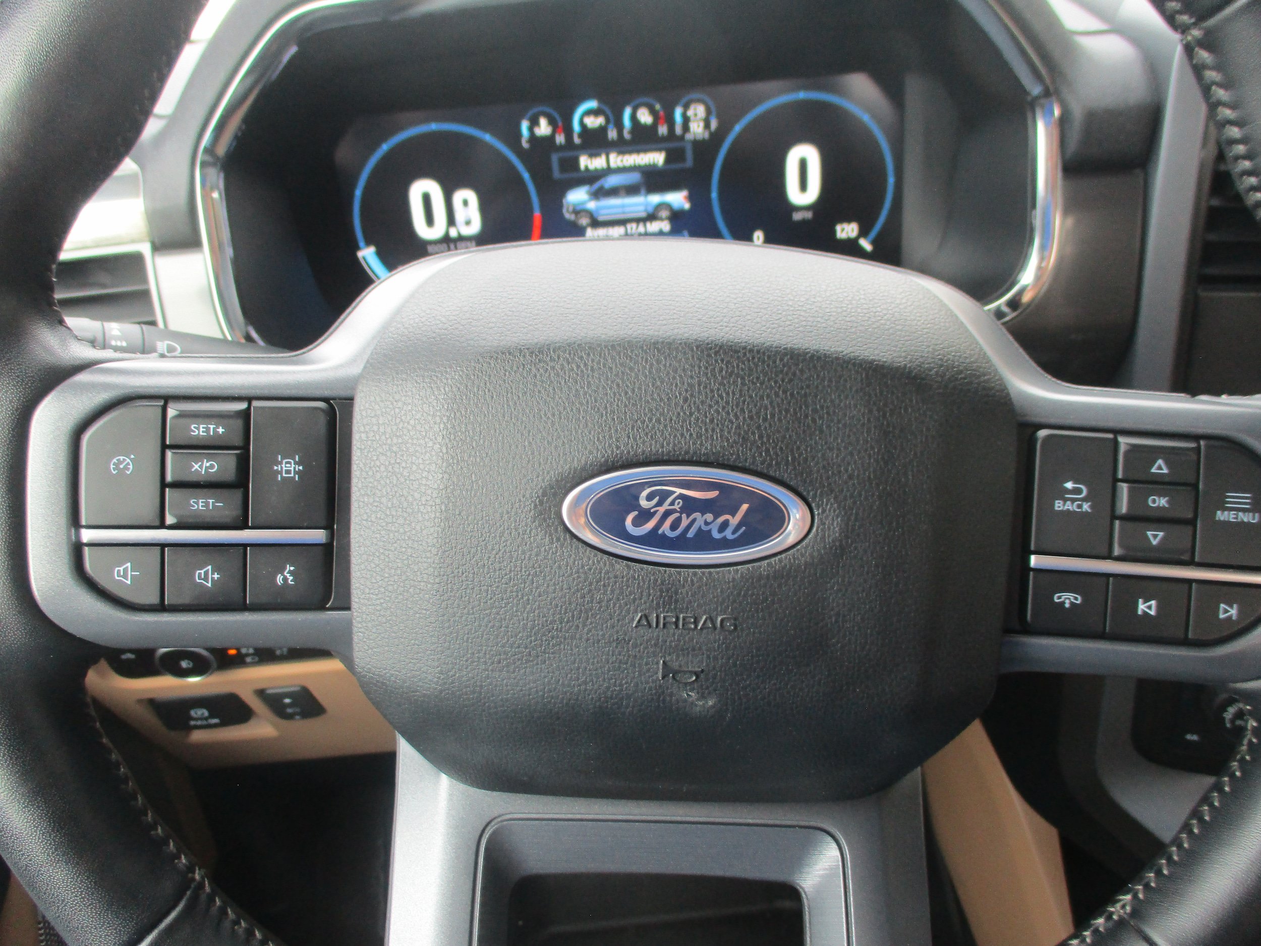 Used 2023 Ford F150 Lariat w/ FX4 Off-Road Package AWD/4WD image 30