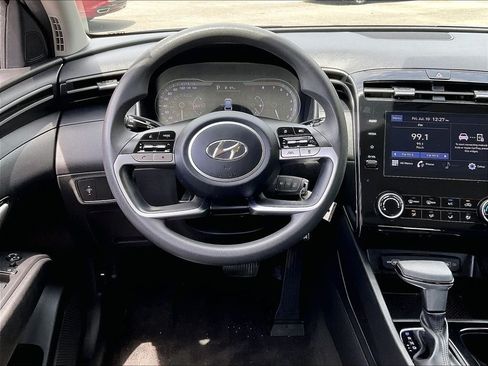 Used 2023 Hyundai Tucson SE AWD/4WD image 17