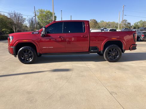 Used 2025 GMC Sierra 2500 AT4 w/ AT4 Premium Plus Package image 9