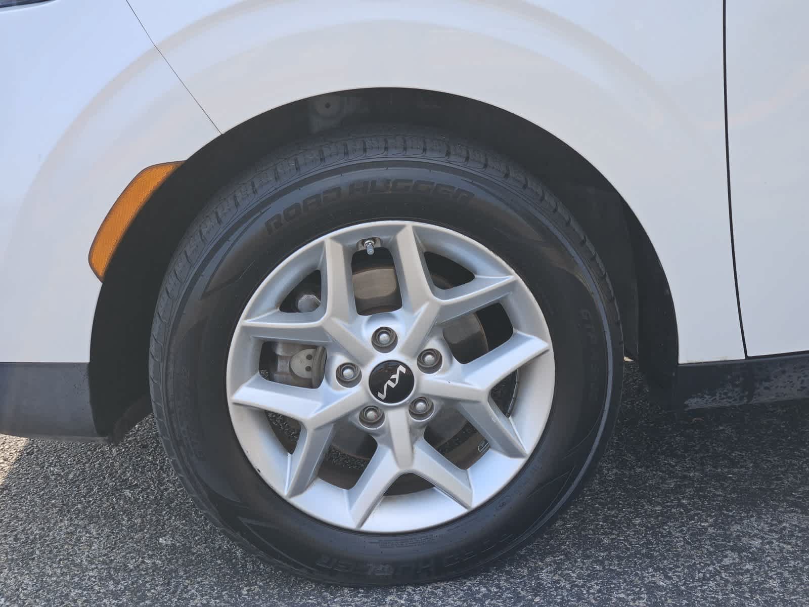 Used 2022 Kia Soul LX w/ Technology Package FWD image 9