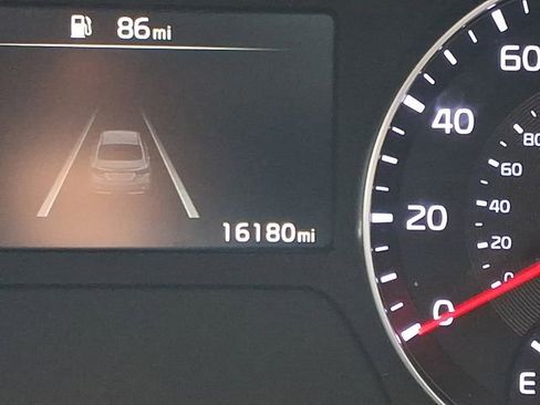 Certified 2024 Kia Forte LXS FWD image 20