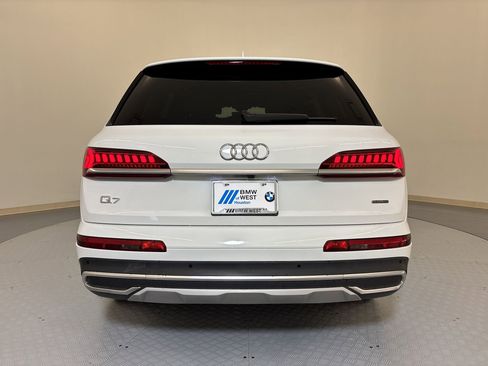 Used 2023 Audi Q7 3.0T Premium Plus AWD/4WD image 9