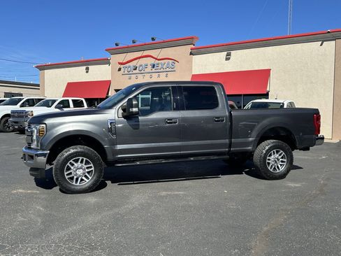 Used 2018 Ford F250 Lariat w/ Lariat Value Package image 19