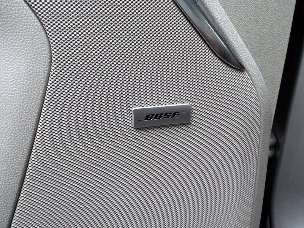 Used 2022 GMC Yukon Denali AWD/4WD image 27